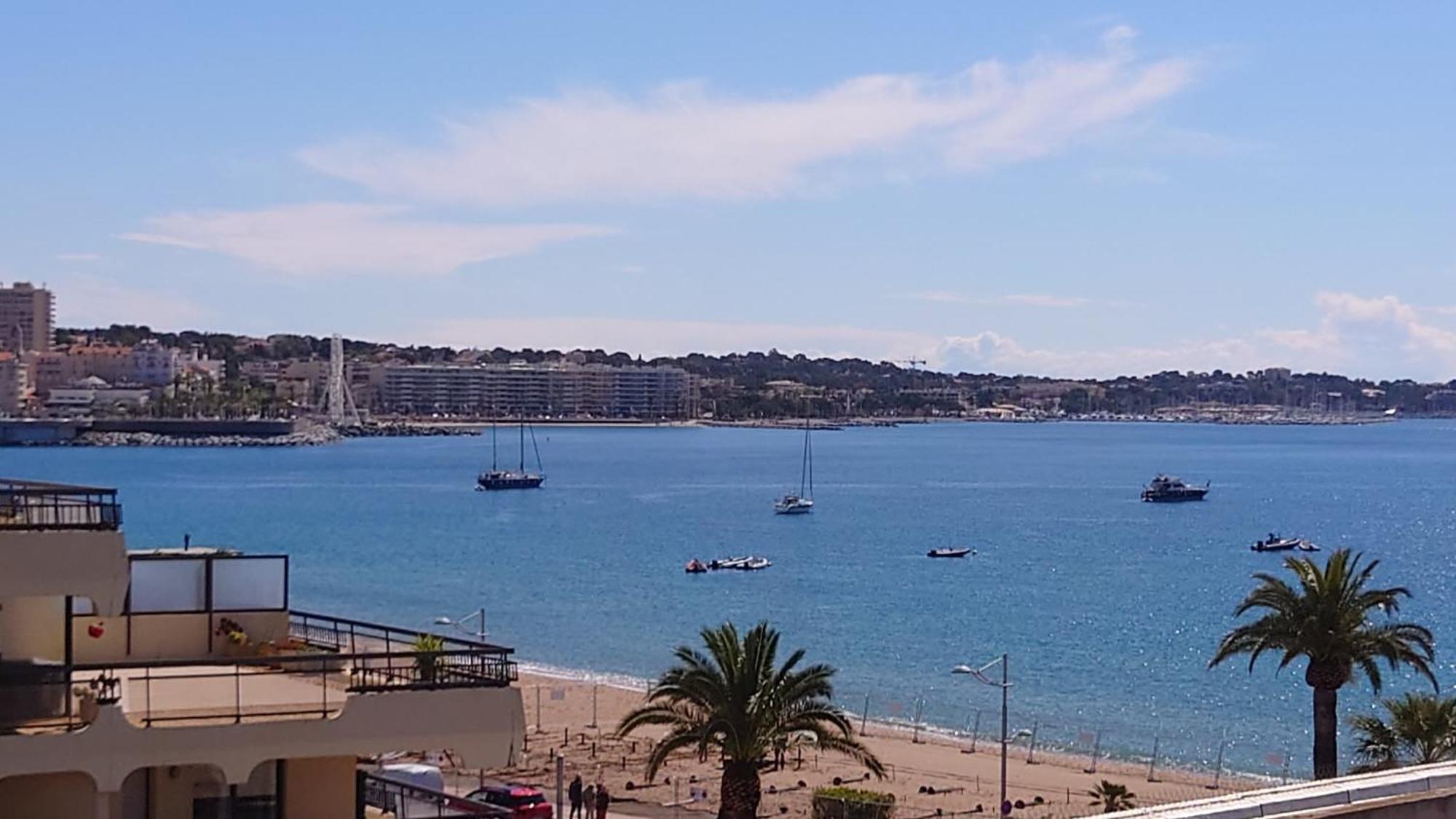 Appartement Vue Mer 80M2 Fréjus Extérieur photo