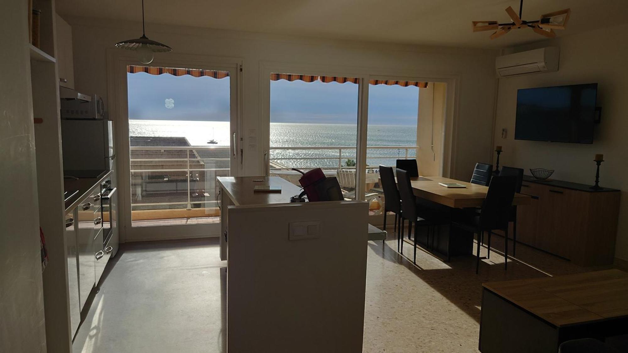 Appartement Vue Mer 80M2 Fréjus Extérieur photo